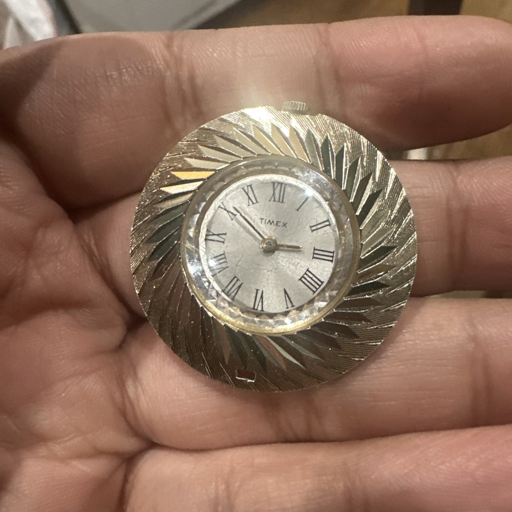 Working Rare Vintage Timex Mechanical Pendant Watch Gold Tone tested 35mm‎